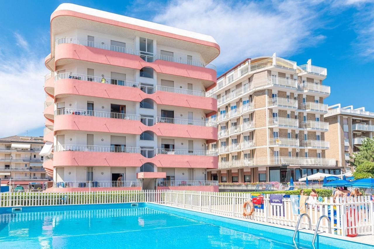 Apartamento Apollo Lido di Jesolo Exterior foto